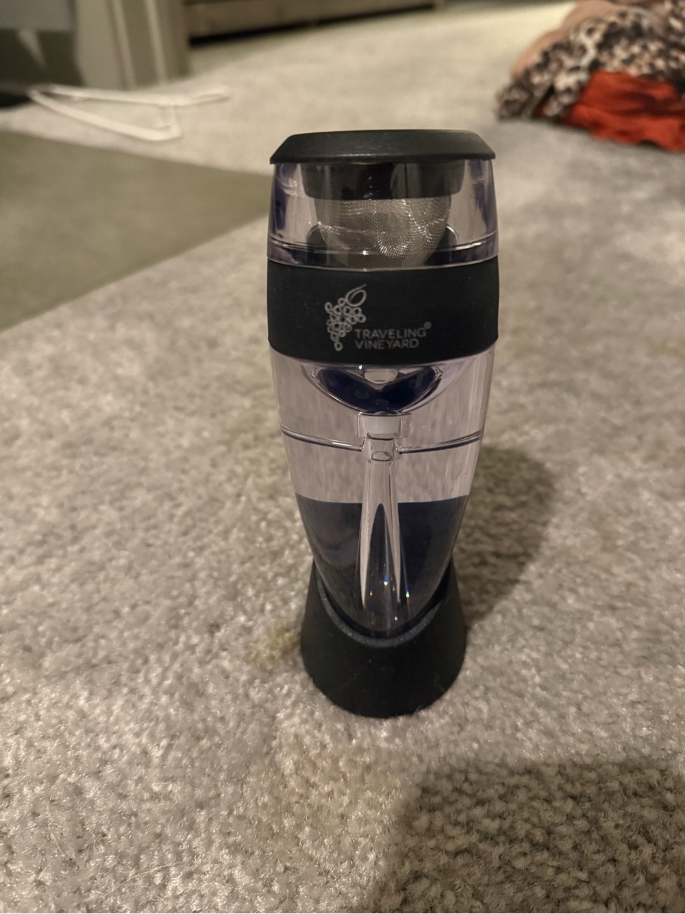 Black and Clear Wine Aerator Pourer